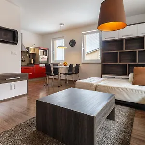 Modern With 2 Bedrooms Tschechische Republik
