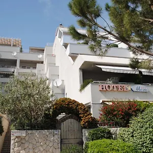 Hotel Hotel More ***