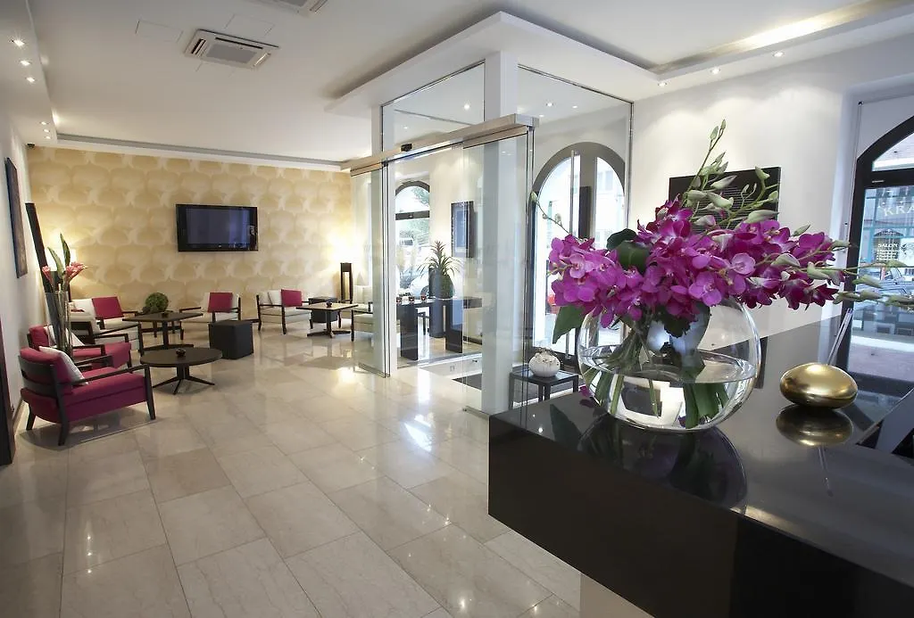 Design Merrion Hotel Прага 4*,