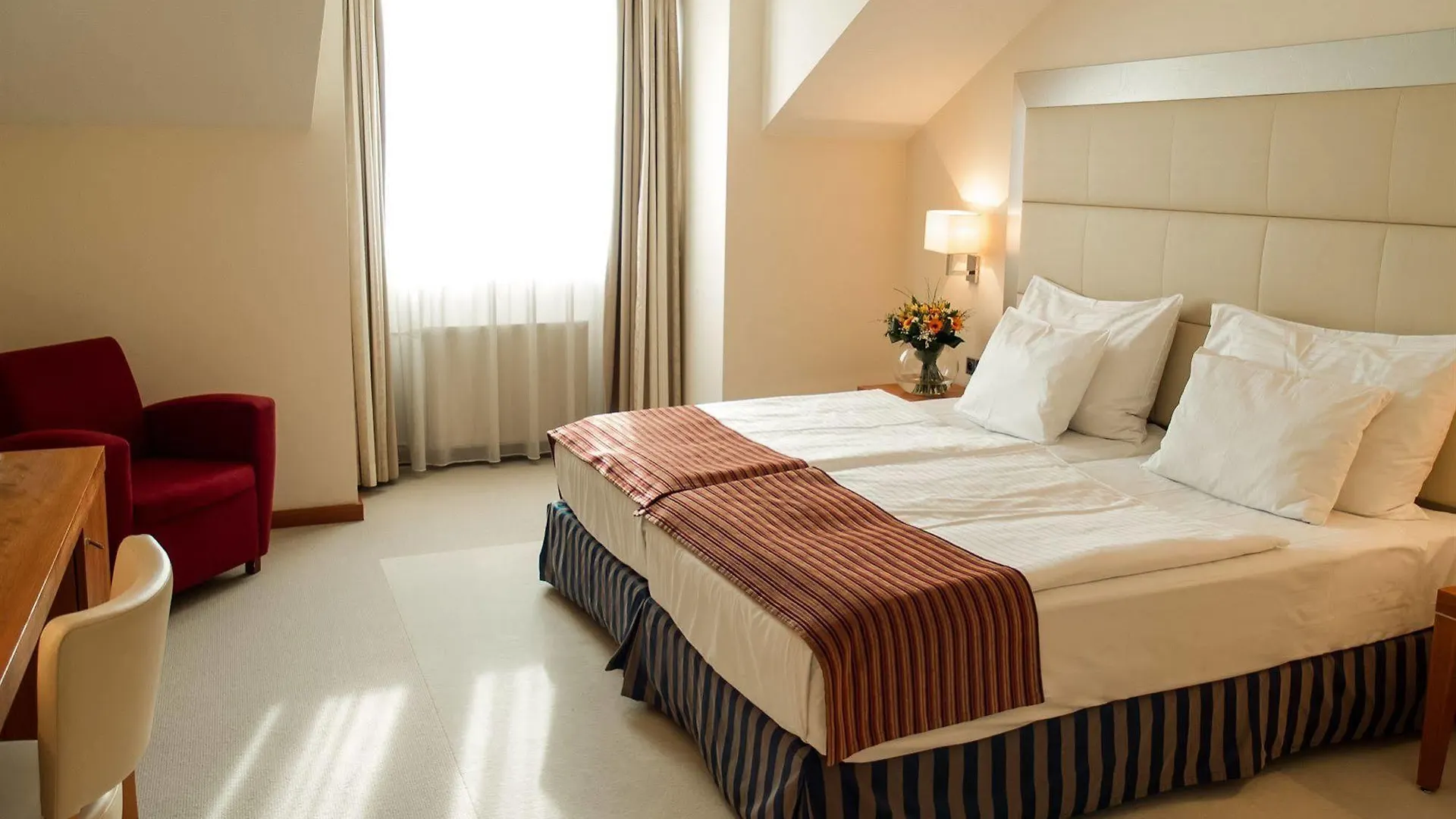 Design Merrion Hotel Прага 4*,  Чехия